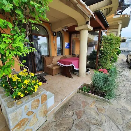 Apartment Cozopol Budjaka